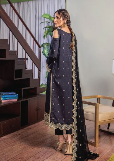 PURI Lawn Embroidery Suit With Chiffon Embroidery Dupatta 3PC