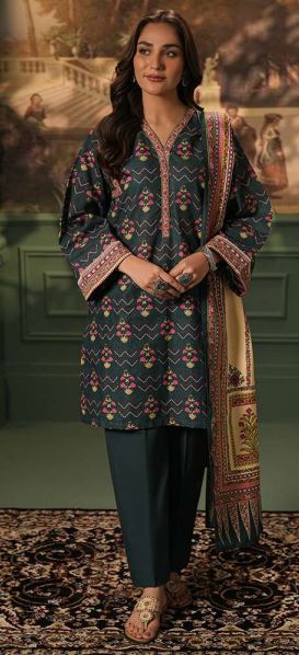 WUW24E30459  Digital Printed Khaddar Suit 3pc