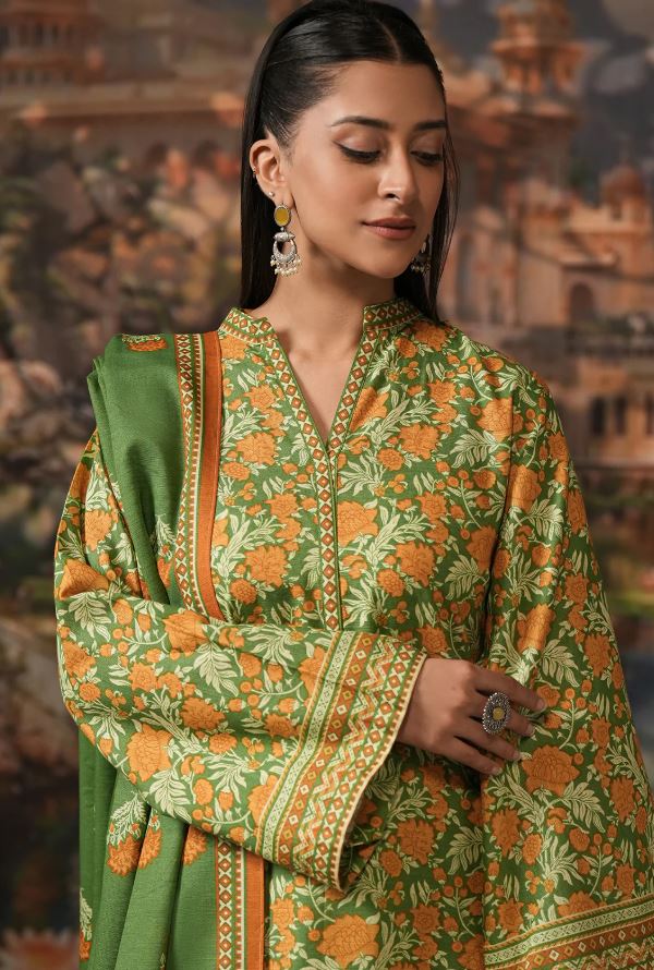 WUW24E30358 Digital Printed Khaddar Suit 3pc