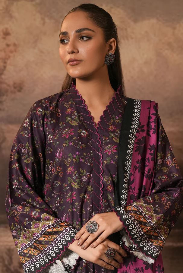 WUW24E30399 Digital Printed Khaddar Suit 3pc