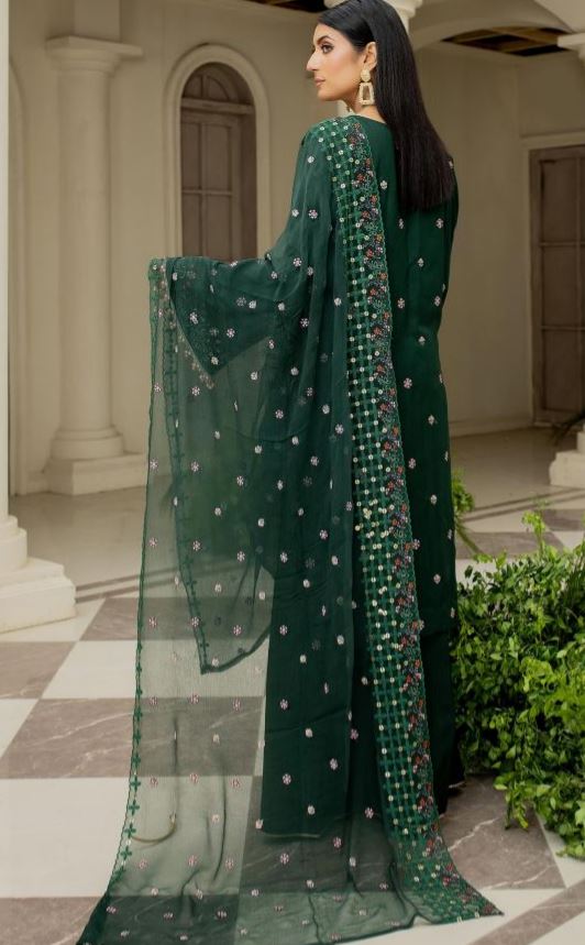 SANAM SAEED Luxury Viscose Embroidery Suit with Chiffon Embroidery Dupatta