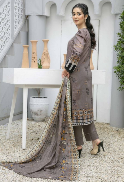 Lawn embroidery suit with fancy dupatta