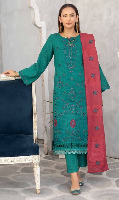 Pashmina Embroidery suit with contrast Pashmina Embroidery Shawl