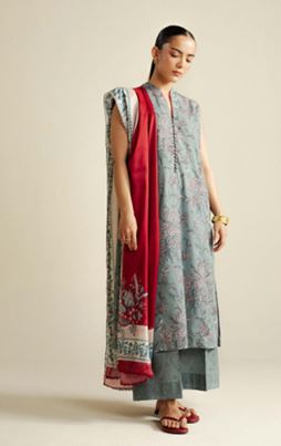 COCO ZS DAISY -08 A Digital Printed  Cambric Suit With Digital Printed  Silk Dupatta