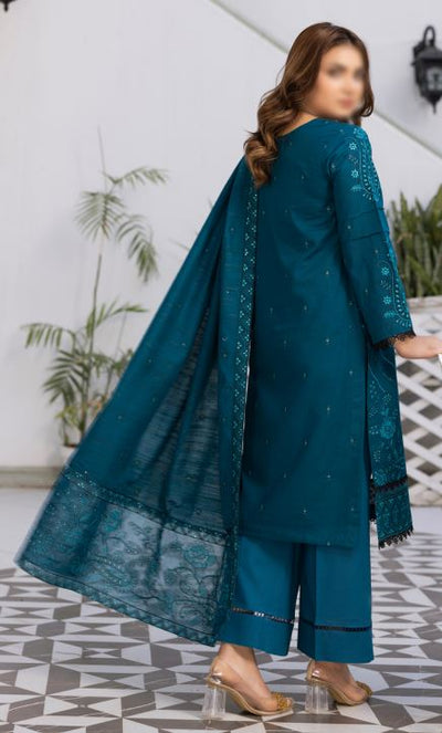 HUSN E JAHAN 04 Khaddar Embroidery suit with Khaddar Embroidery Shawl